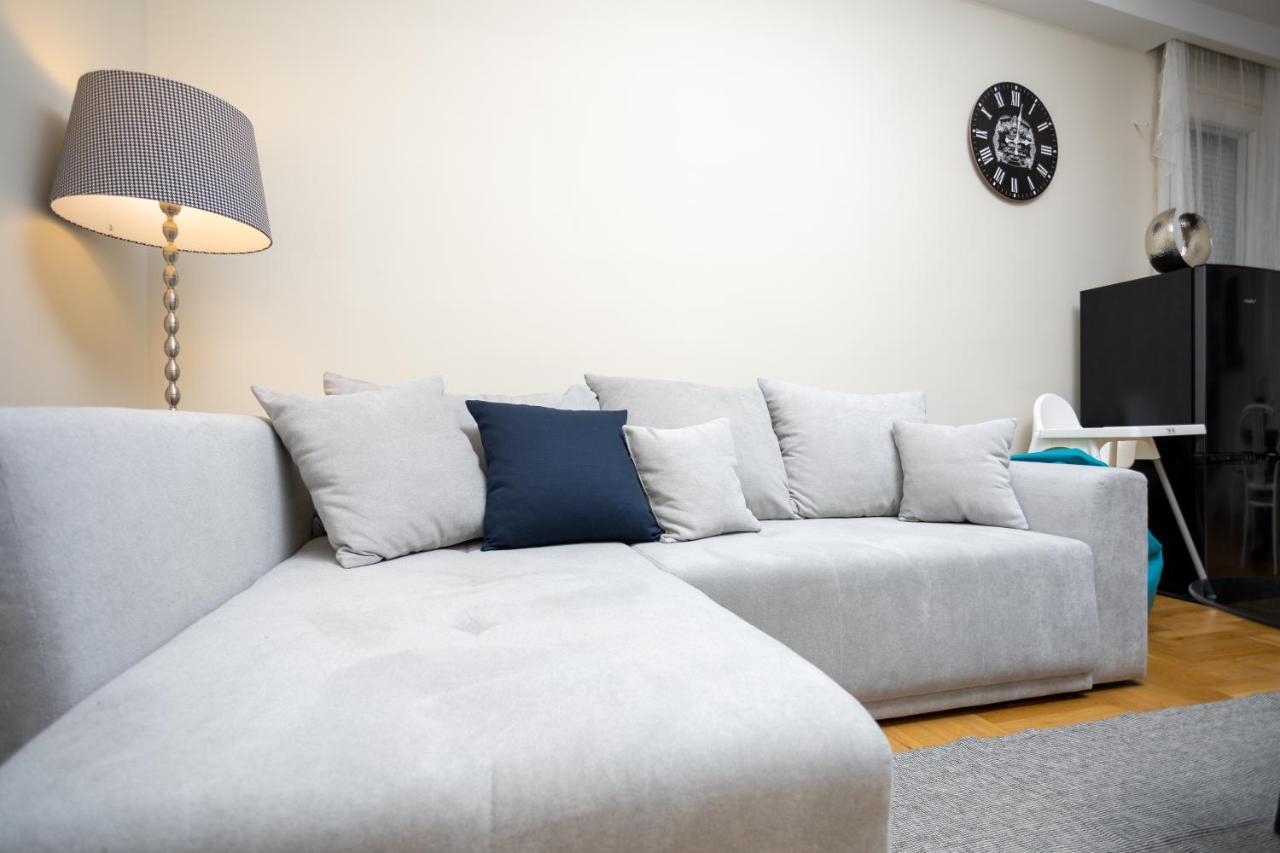 Golden Hour Apartment Budapest Ngoại thất bức ảnh